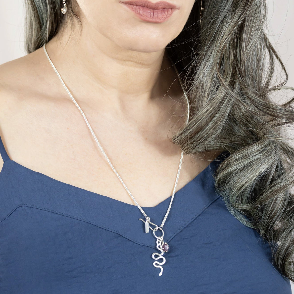 Walk Me Home Pendant Necklace in 925 Silver