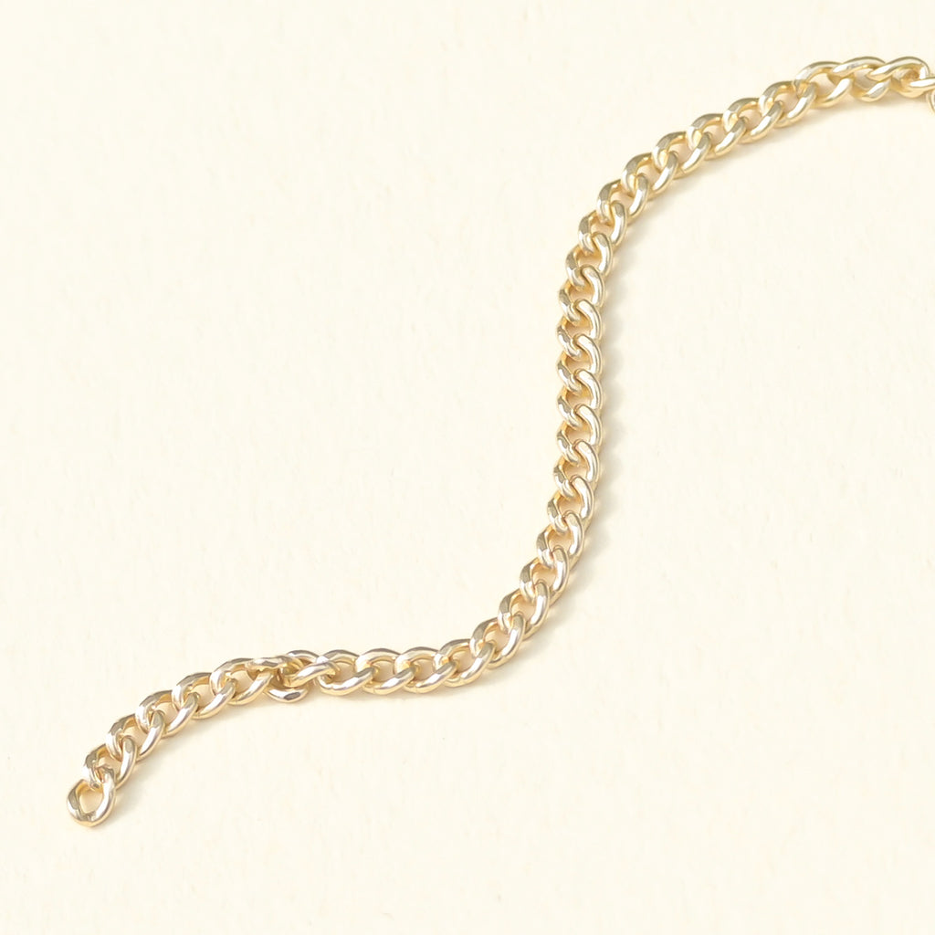 Clara 2mm Faceted Curb Chain in Gold & Silver